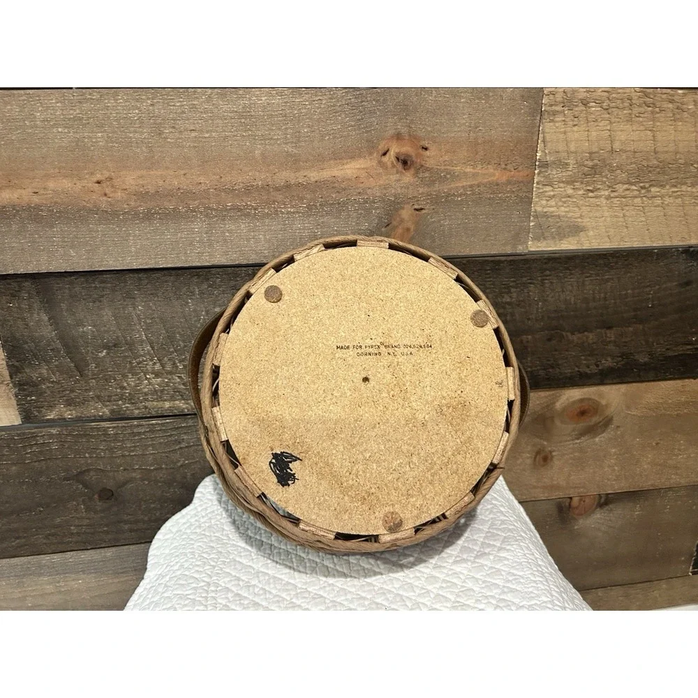 Pyrex basket wicker